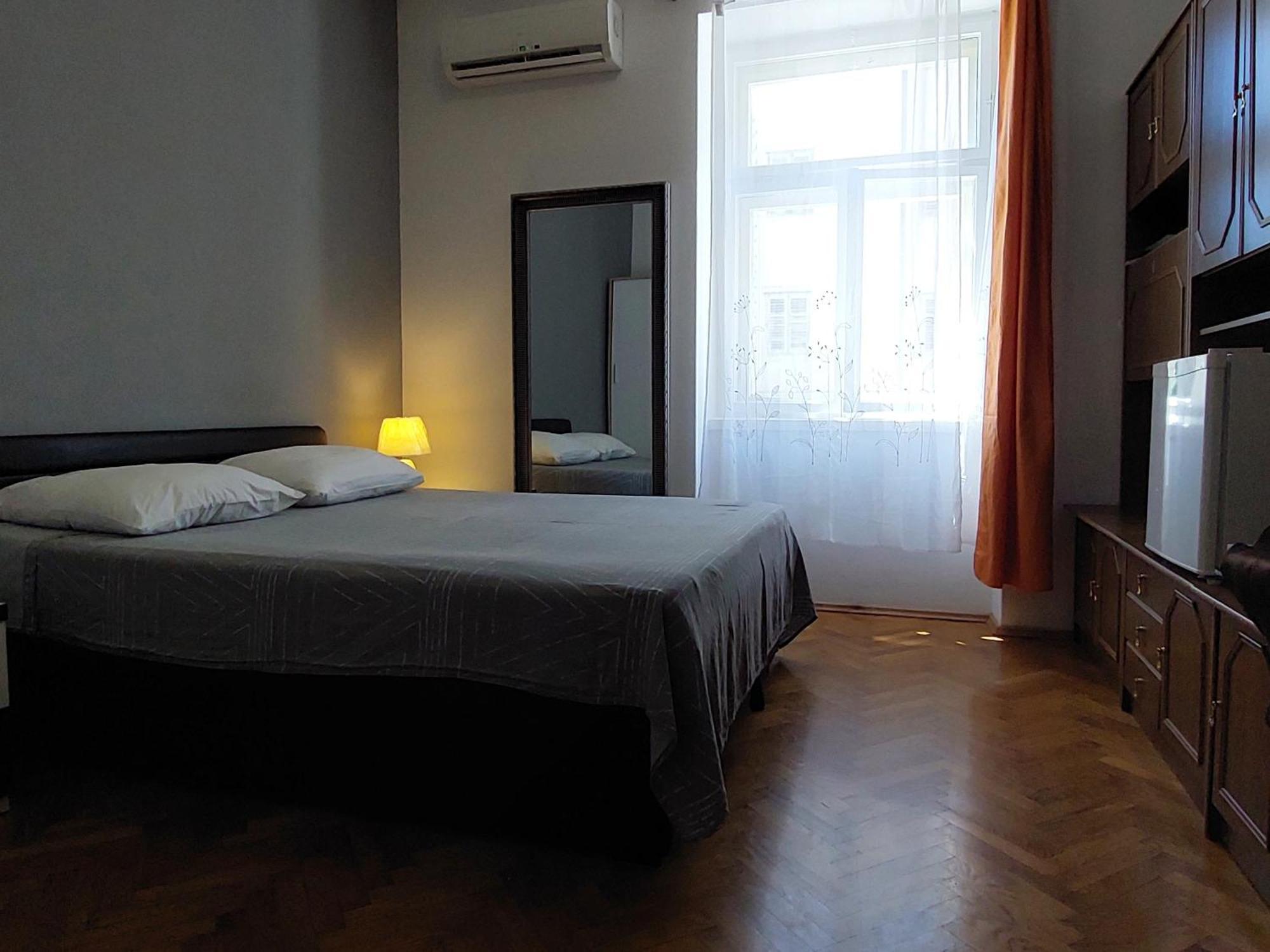 Central Jardin Guest House Split Buitenkant foto