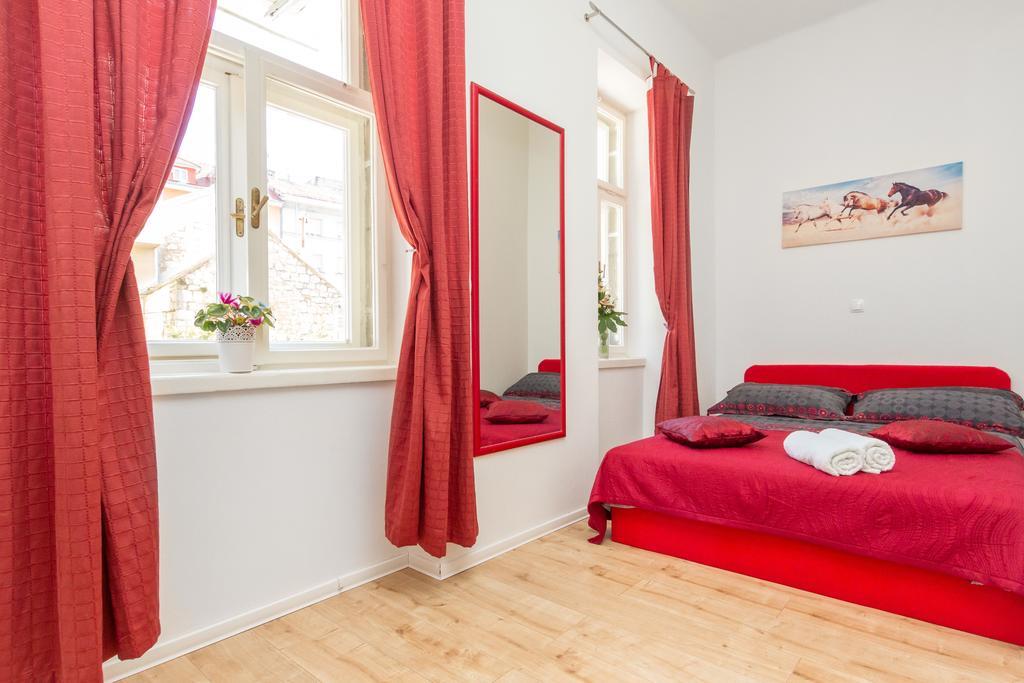 Central Jardin Guest House Split Kamer foto
